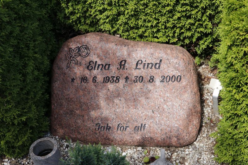 Elna A. Lind.JPG